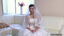 japanese bride emi koizumi cheated after the wedding ceremony uncensored min - PornoSexizlexxxx.me