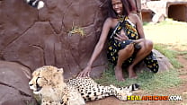 wtf is she sucking bbc in front of a lion min Konulu Porno