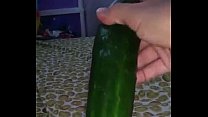 masturbating with cucumber. Konulu Porno