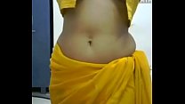 Sexy Indian girl dancing topless erotic moves a... Konulu Porno