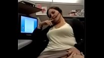 Milf On The Phone Playin With Her Pussy At Work Konulu Porno