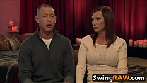 Swinger wife cums while riding Sybian Konulu Porno