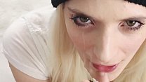 Blonde teen Mia Casanova suck a cock in POV and... Konulu Porno