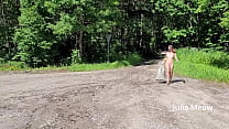 naked girl pick up litter near the road min Konulu Porno