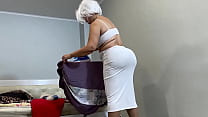 Mature stepmom with the best ass for anal strok... Konulu Porno