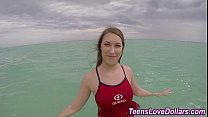 Teen lifeguard jizz cash Konulu Porno