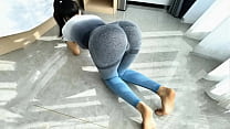 he took the initiative to seduce me and i couldn t bear it so i had to satisfy him and have sex chinese domestic drama min Konulu Porno