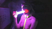 kelly copperfield deepthroats LED glowing dildo... Konulu Porno