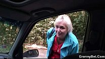 Old granny is picked up from road and fucked Konulu Porno