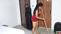 aboki and the cleaner min Konulu Porno