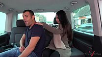 Thai massage in driving car turns to wild hardc... Konulu Porno