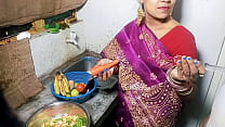 Sexy Bhabhi Fucked While Cooking In The Kitchen... Konulu Porno