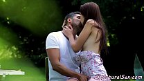 romantic babe enjoys outdoor sex min Konulu Porno