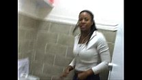 A Few Ghetto Black Girls Peeing On Toilet Konulu Porno