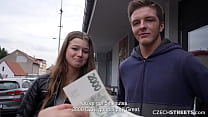 CzechStreets - He allowed his girlfriend to che... Konulu Porno