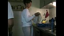 amateur sex in the kitchen min Konulu Porno