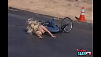 Hot Girl Bails Hard Off Bike Savannah Gold Konulu Porno