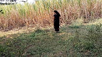 komal was about to urinate and burn the sugarcane of her field min Konulu Porno