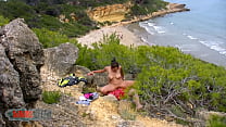 naked jogging with charlotte de castille min Konulu Porno