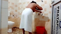Hot girl washroom fingerings video.... Konulu Porno