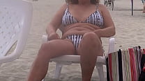 I enjoy a huge cock on the beach after flashing... Konulu Porno