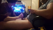Big hard cock sucked while playing video game Konulu Porno