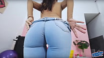 perfect brunette has huge cameltoe in tight jeans and big natural boobs sec Konulu Porno