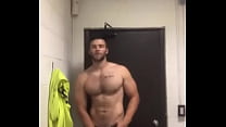 hot male showing off Konulu Porno