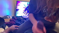 Lesbian bestfriend comes in room for a facial Konulu Porno