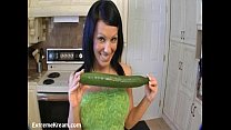 kream fucking her holes with her vegetables until she squirts min Konulu Porno