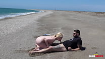 Dogging with a stranger on the beach bareback Konulu Porno