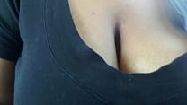 Taking my big tits out on the bus Konulu Porno