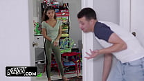 Tiny Asian Stepsister Doing Everything for Goin... Konulu Porno