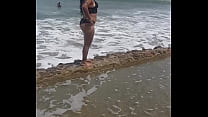 Enjoying the beach, don't miss the end and my s... Konulu Porno