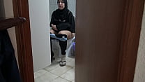 unfaithful muslim wife cheats with her colleagues big black cock min Konulu Porno