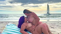 Fucking Sara Blonde in a private beach Konulu Porno