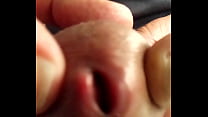 showing the nipple of the bottle in close up sec Konulu Porno