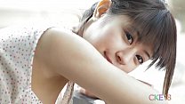 Sweet Japanese teen cameltoe touching and teasi... Konulu Porno
