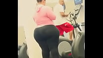 big ass wide hips at gym min Konulu Porno