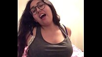 Cute pregnant Mexican, masturbating. Konulu Porno