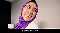 hijabfamily middle eastern muslim babe vanessa vox loses virginity with bf min Konulu Porno