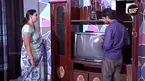 Desi Aunty Romance with cable boy Konulu Porno
