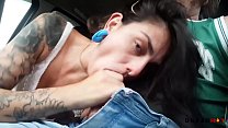 Blowjob in a Towed Car on Public! Konulu Porno