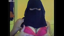 sexy saudi arabian girl twerking with veil on min Konulu Porno