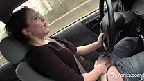 Sexy Lou driving and rubbing her wet pussy Konulu Porno