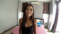 Big booty Thai girl is ready to be fucked hard Konulu Porno