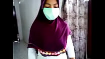 hijab show off 1 Konulu Porno