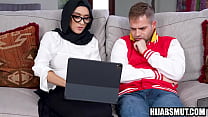 muslim girl fantasizing about sex with classmate min Konulu Porno