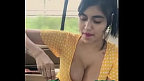 desi girl cleavage beer falls on her boobs sec Konulu Porno