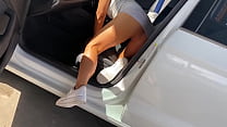 Wife public flashing car wash vacuum Instagram ... Konulu Porno